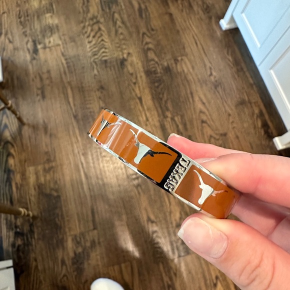 Texas Longhorns Bracelet - Picture 3 of 3